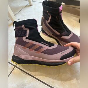 Adidas Terrex Free Hiker Cold Rdy Hiking Shoes